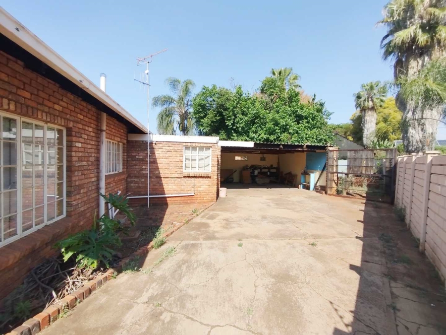 4 Bedroom Property for Sale in Doornpoort Gauteng