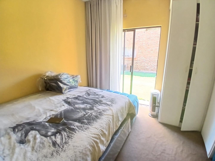 2 Bedroom Property for Sale in Edleen Gauteng