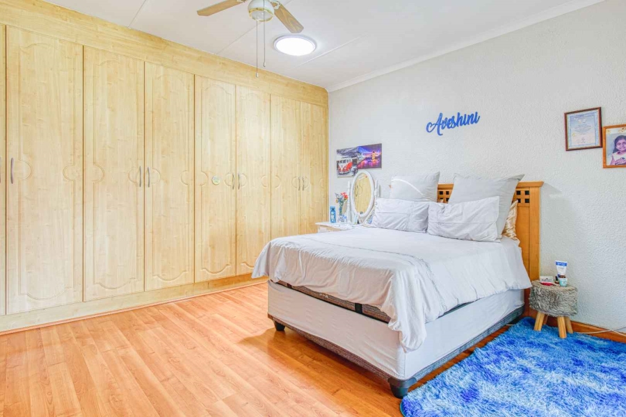 6 Bedroom Property for Sale in Elandspark Gauteng