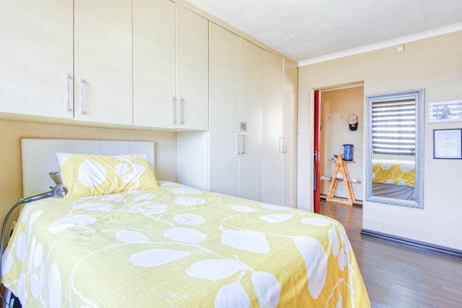 6 Bedroom Property for Sale in Elandspark Gauteng