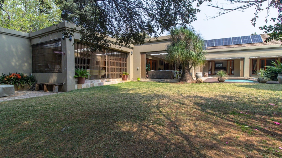 5 Bedroom Property for Sale in Glenvista Gauteng