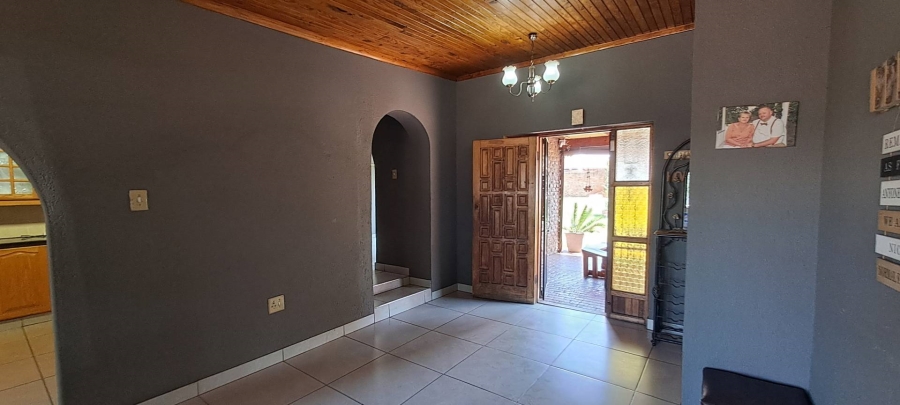 3 Bedroom Property for Sale in Brackenhurst Gauteng