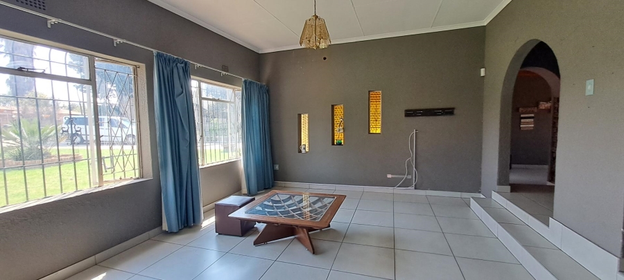 3 Bedroom Property for Sale in Brackenhurst Gauteng