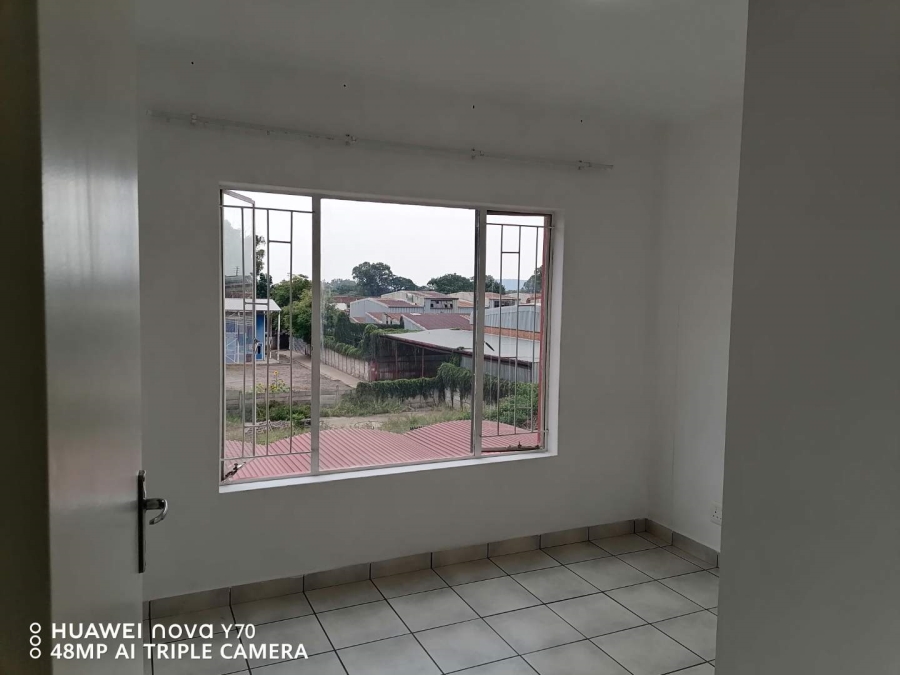 2 Bedroom Property for Sale in Pretoria North Gauteng