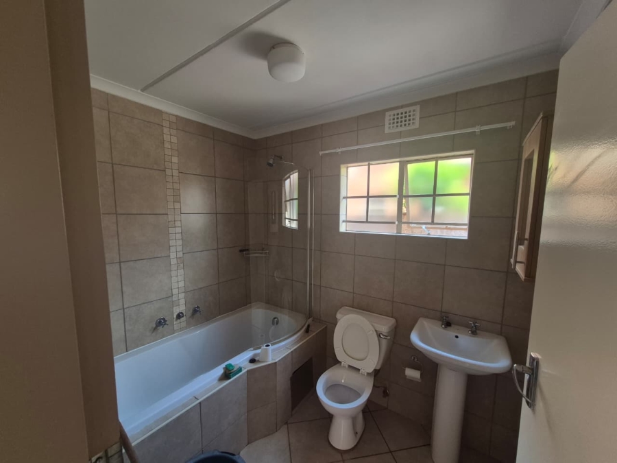 3 Bedroom Property for Sale in Chantelle Gauteng