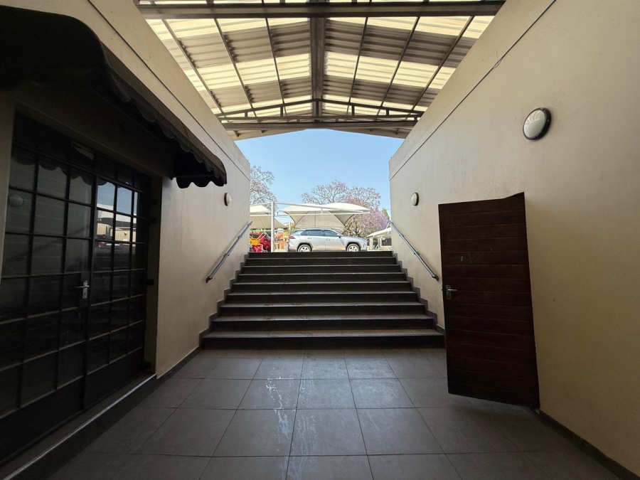 To Let commercial Property for Rent in Greenside Gauteng