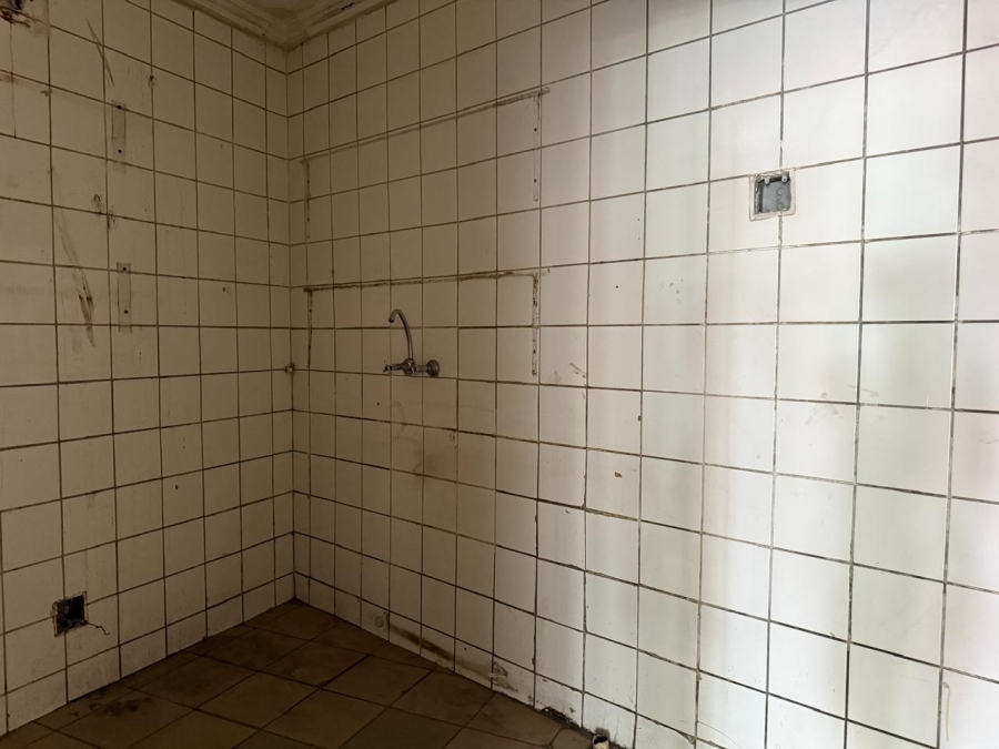 To Let commercial Property for Rent in Greenside Gauteng