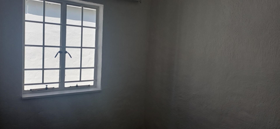 To Let 2 Bedroom Property for Rent in Blairgowrie Gauteng