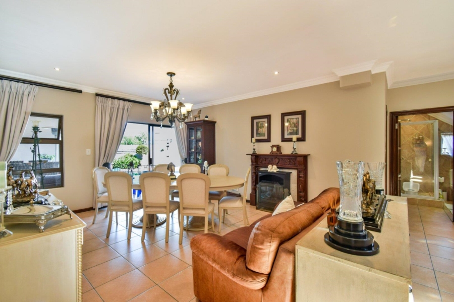 5 Bedroom Property for Sale in Midstream Estate Gauteng