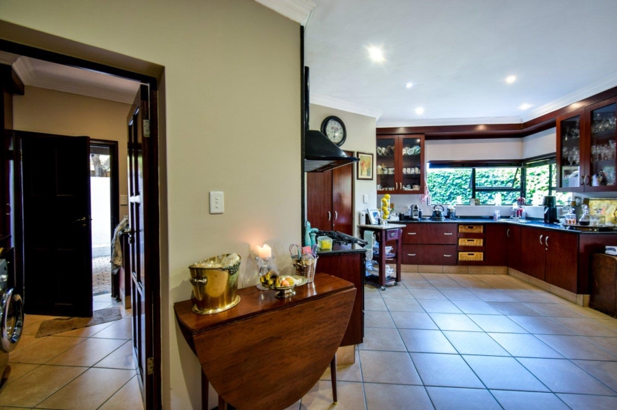5 Bedroom Property for Sale in Midstream Estate Gauteng