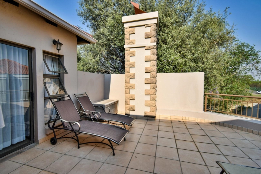 5 Bedroom Property for Sale in Midstream Estate Gauteng
