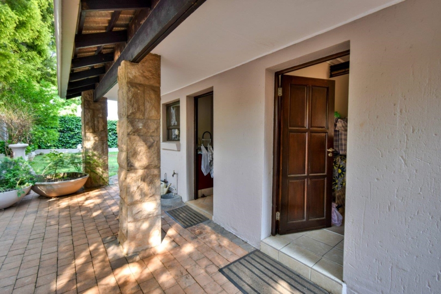 5 Bedroom Property for Sale in Midstream Estate Gauteng