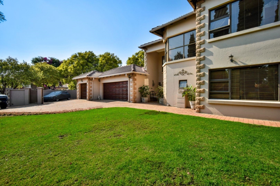 5 Bedroom Property for Sale in Midstream Estate Gauteng