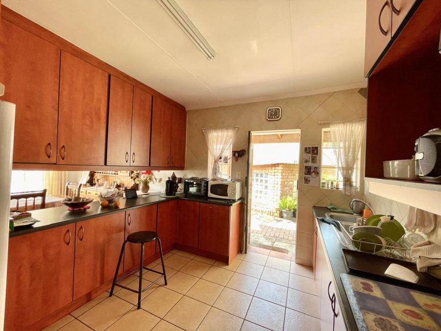 3 Bedroom Property for Sale in Theresa Park Gauteng