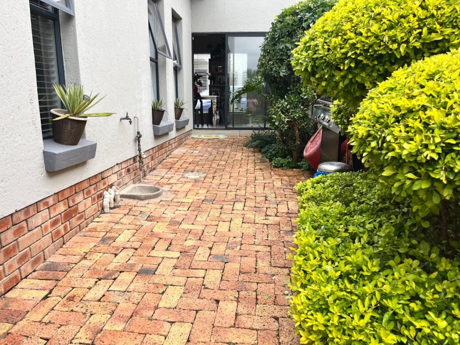 3 Bedroom Property for Sale in Summerset Gauteng