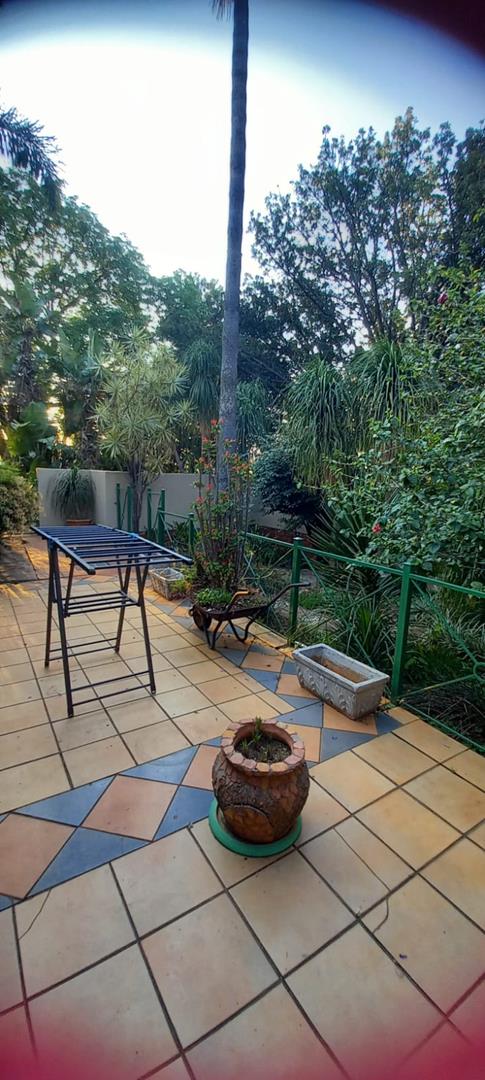 5 Bedroom Property for Sale in Vissershoek AH Gauteng