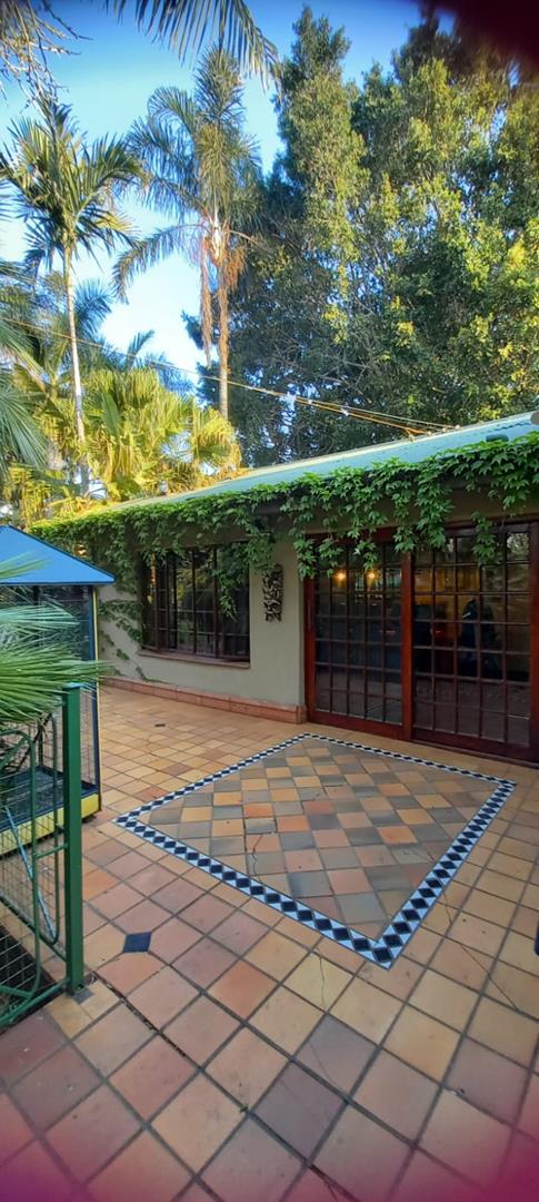 5 Bedroom Property for Sale in Vissershoek AH Gauteng