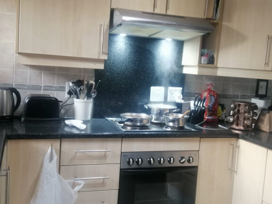 2 Bedroom Property for Sale in Mayberry Park Gauteng