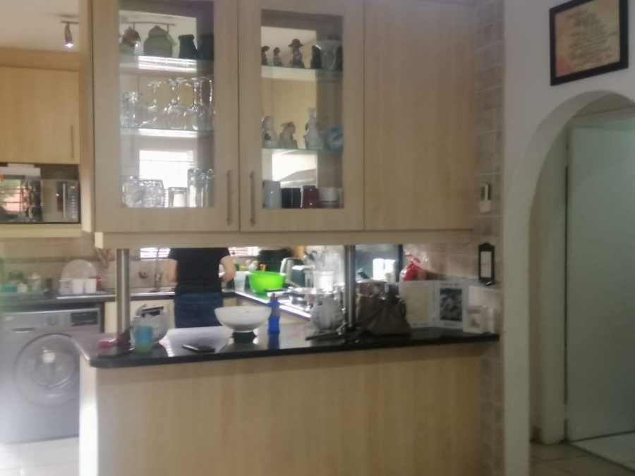 2 Bedroom Property for Sale in Mayberry Park Gauteng