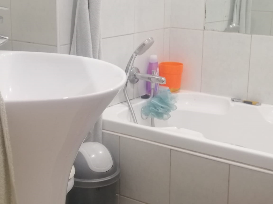 2 Bedroom Property for Sale in Mayberry Park Gauteng