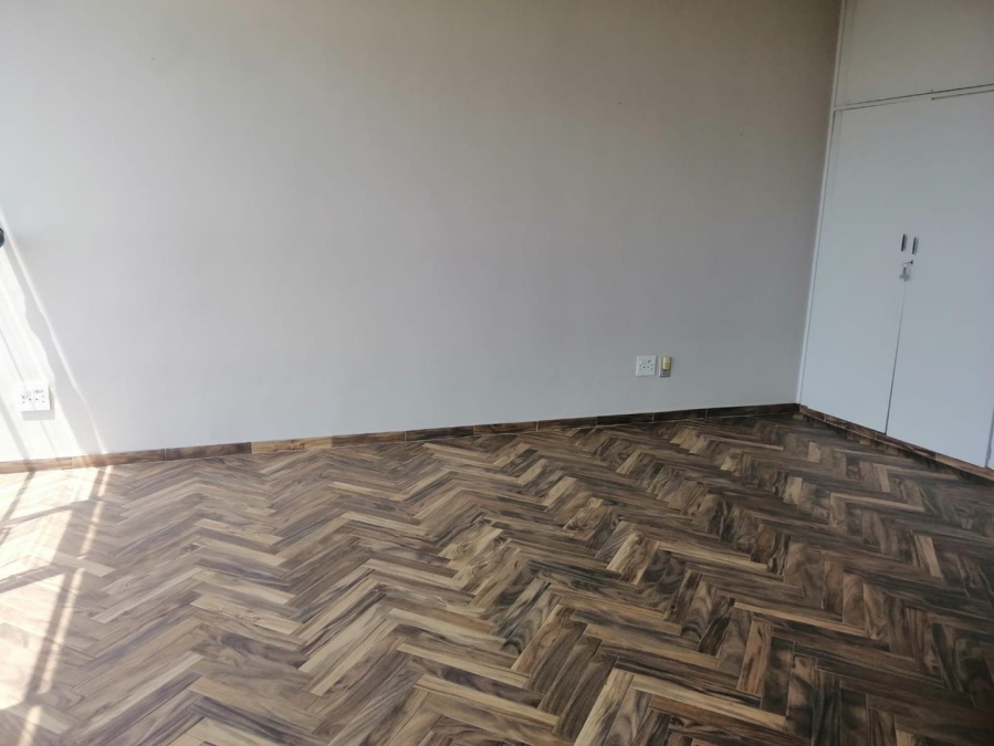 2 Bedroom Property for Sale in Bedfordview Gauteng