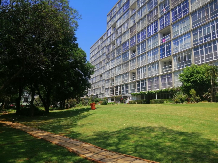 2 Bedroom Property for Sale in Bedfordview Gauteng