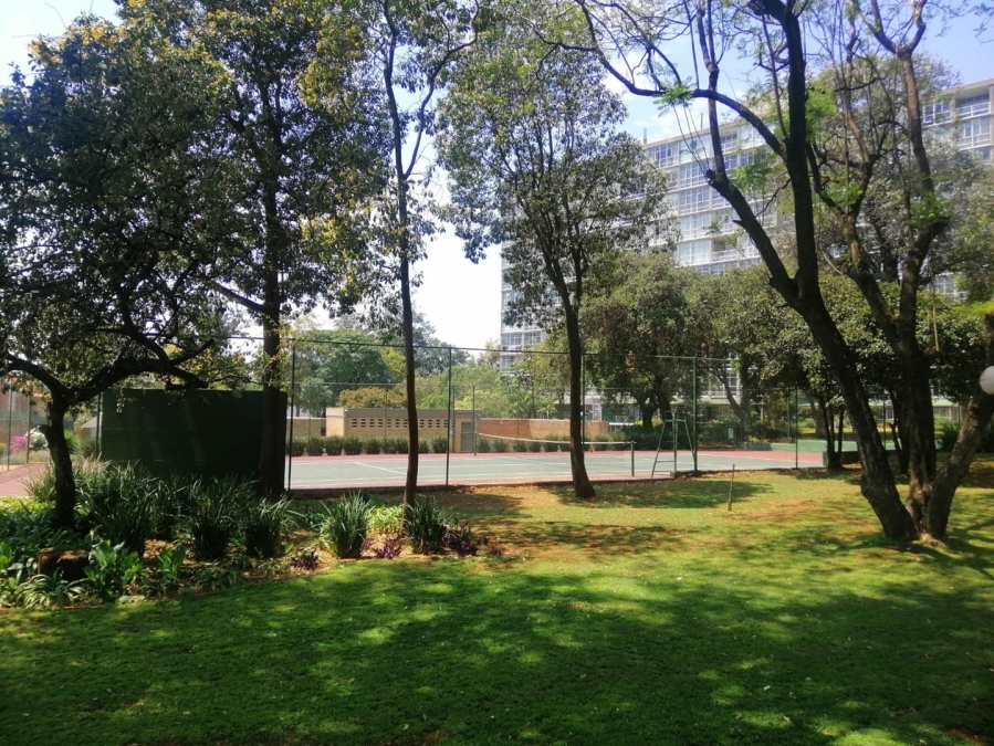 2 Bedroom Property for Sale in Bedfordview Gauteng