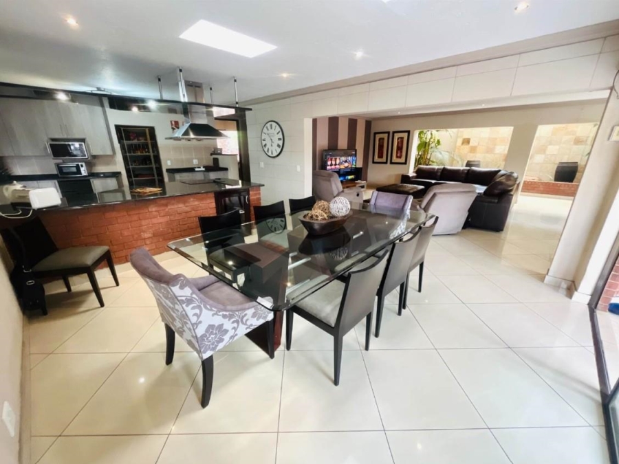 5 Bedroom Property for Sale in Meyersdal Gauteng