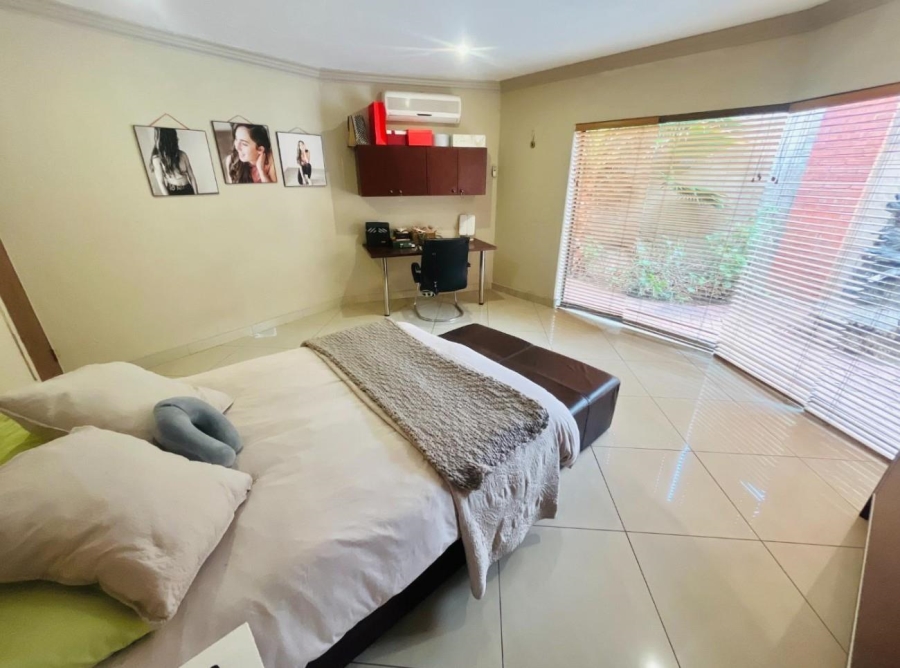 5 Bedroom Property for Sale in Meyersdal Gauteng