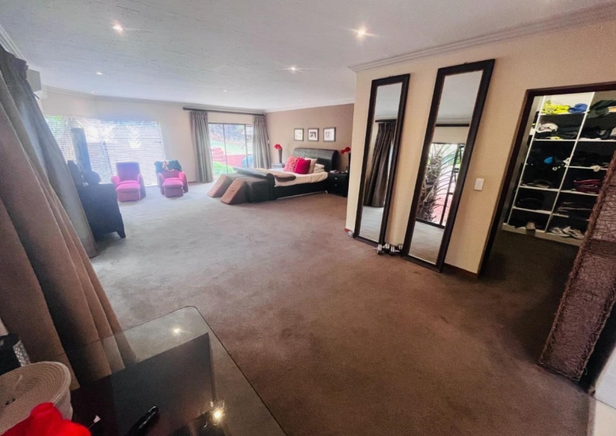 5 Bedroom Property for Sale in Meyersdal Gauteng
