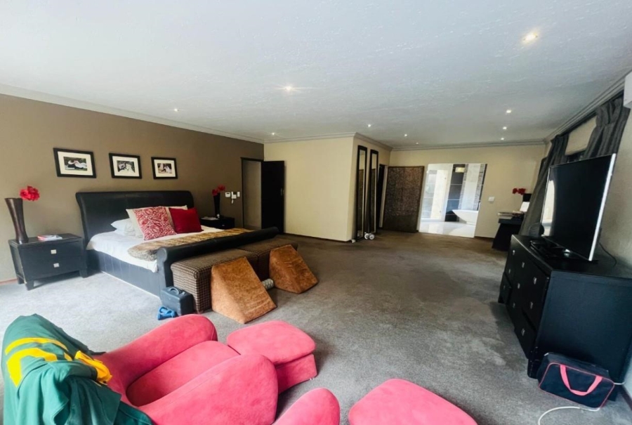 5 Bedroom Property for Sale in Meyersdal Gauteng