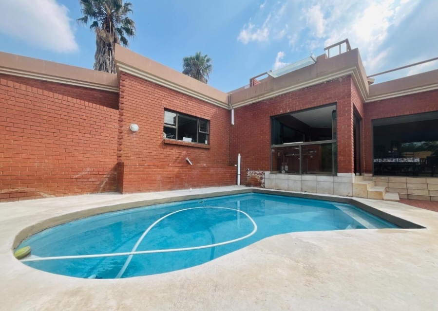 5 Bedroom Property for Sale in Meyersdal Gauteng