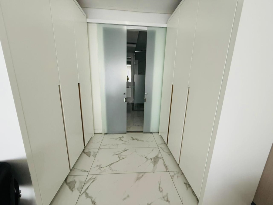 To Let 1 Bedroom Property for Rent in Sandown Gauteng