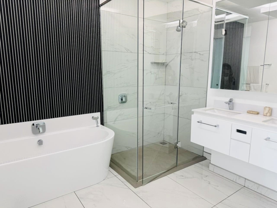 To Let 1 Bedroom Property for Rent in Sandown Gauteng