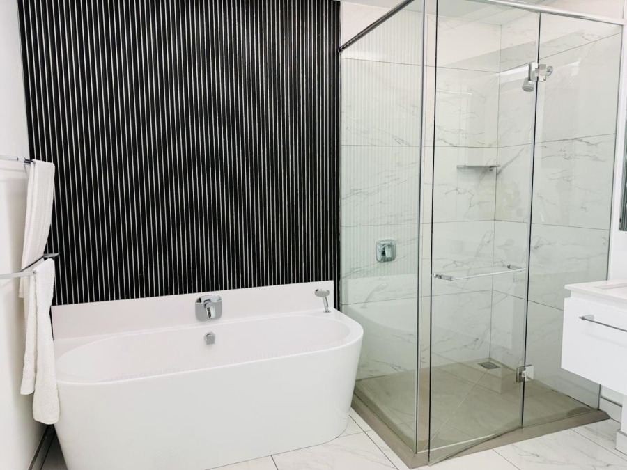 To Let 1 Bedroom Property for Rent in Sandown Gauteng