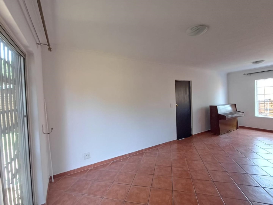 To Let 3 Bedroom Property for Rent in Sundowner Gauteng