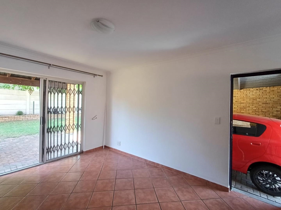 To Let 3 Bedroom Property for Rent in Sundowner Gauteng