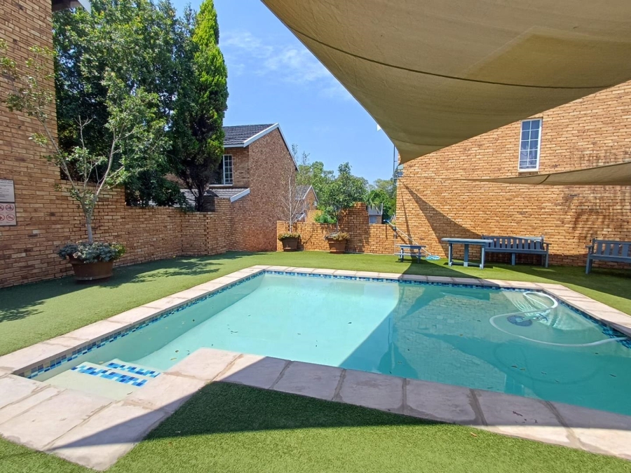 To Let 3 Bedroom Property for Rent in Sundowner Gauteng