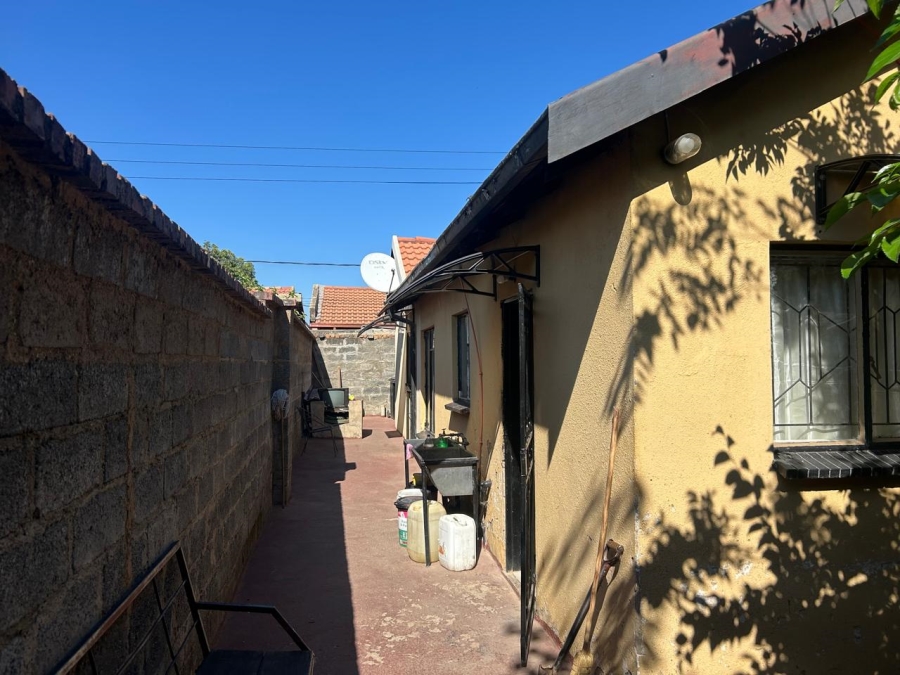 3 Bedroom Property for Sale in Ebony Park Gauteng