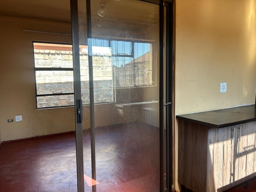 3 Bedroom Property for Sale in Ebony Park Gauteng