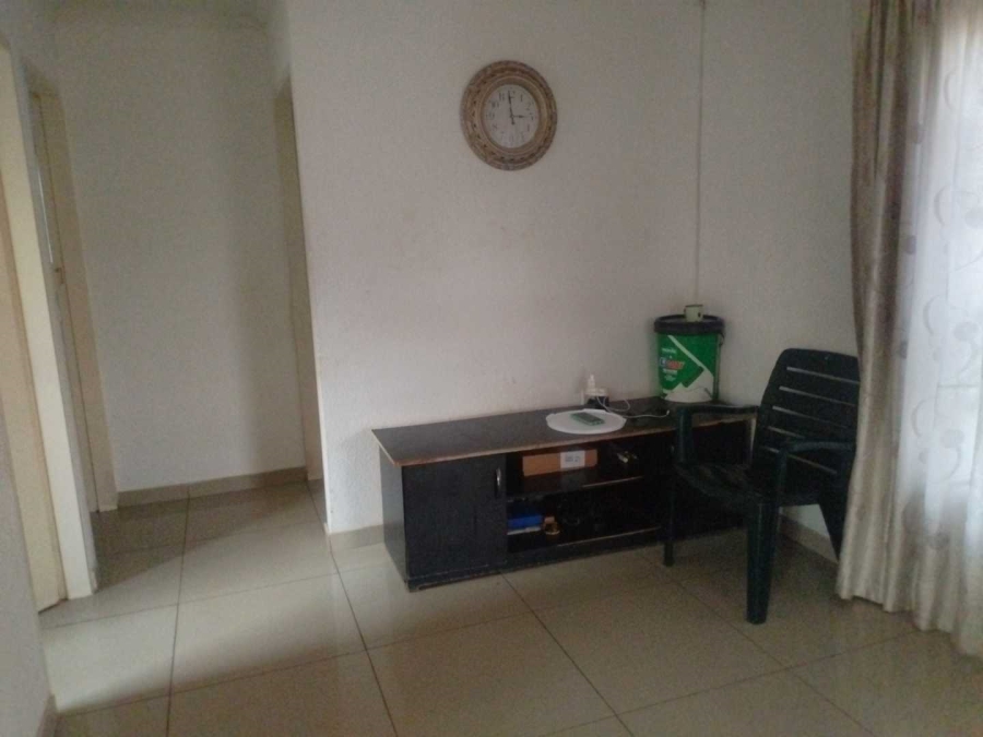 To Let 2 Bedroom Property for Rent in Mahube Valley Gauteng