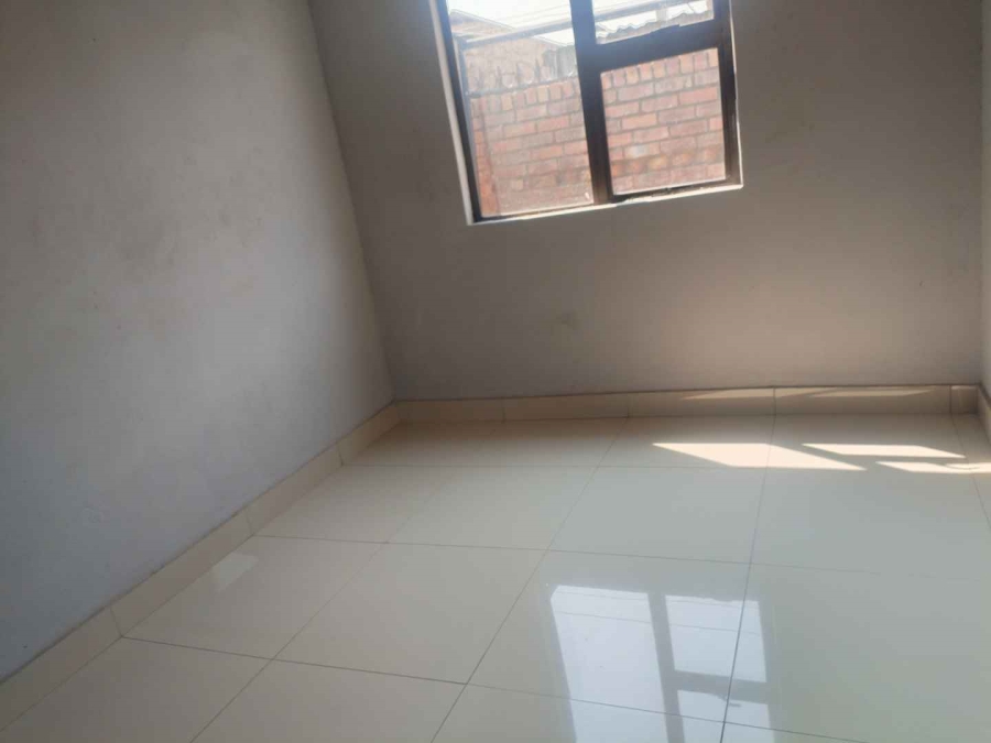 To Let 1 Bedroom Property for Rent in Mahube Valley Gauteng