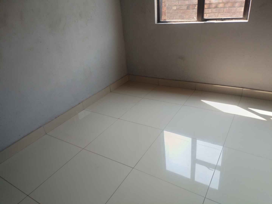 To Let 1 Bedroom Property for Rent in Mahube Valley Gauteng