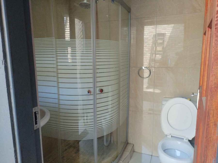 To Let 1 Bedroom Property for Rent in Mahube Valley Gauteng