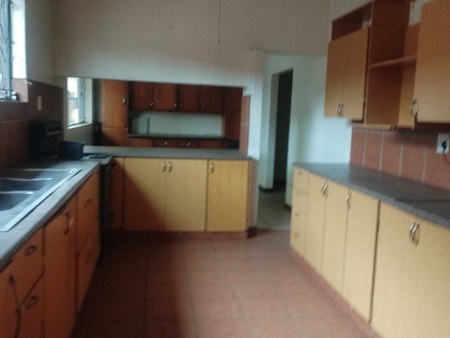 To Let 4 Bedroom Property for Rent in East Lynne Gauteng