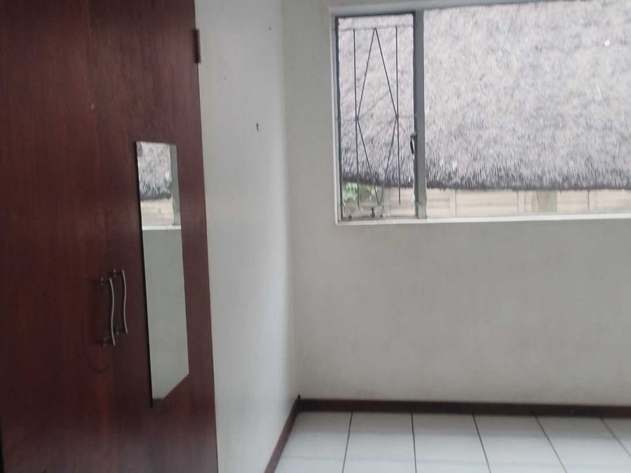 To Let 4 Bedroom Property for Rent in East Lynne Gauteng