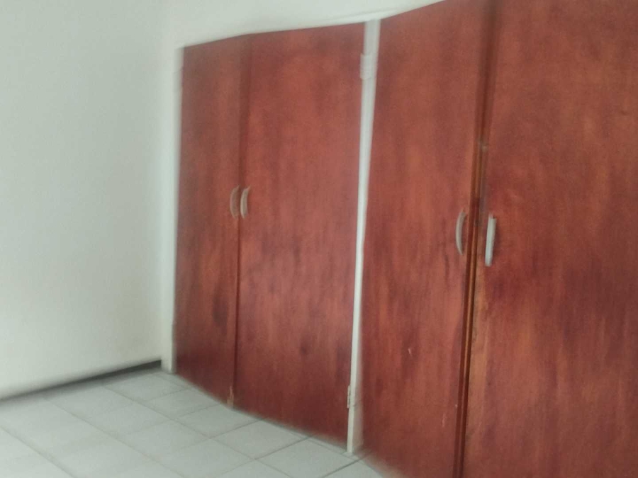 To Let 4 Bedroom Property for Rent in East Lynne Gauteng
