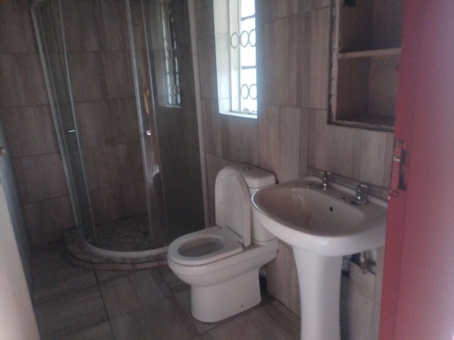 To Let 3 Bedroom Property for Rent in East Lynne Gauteng