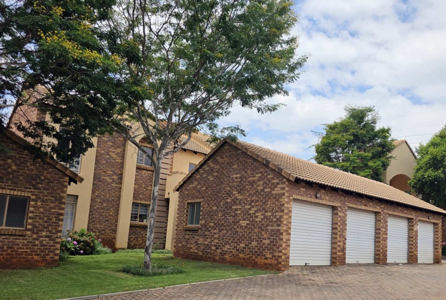 2 Bedroom Property for Sale in Boardwalk Villas Gauteng