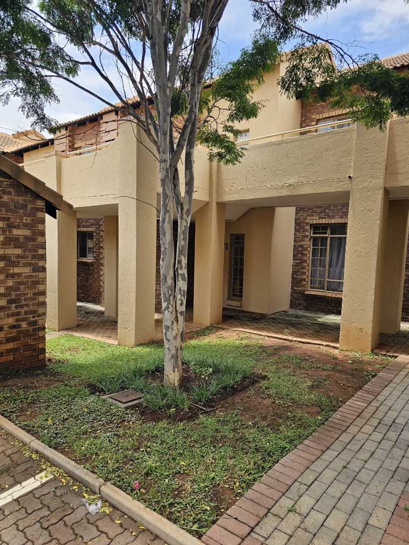 2 Bedroom Property for Sale in Boardwalk Villas Gauteng